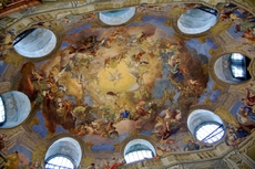 Nationalbibliothek_Prunksaal_07.JPG